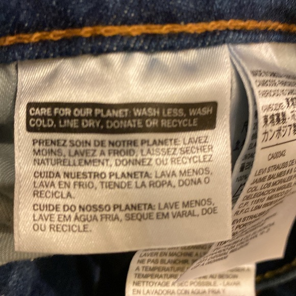 Men’s Levi 541 Jeans - Picture 9 of 11